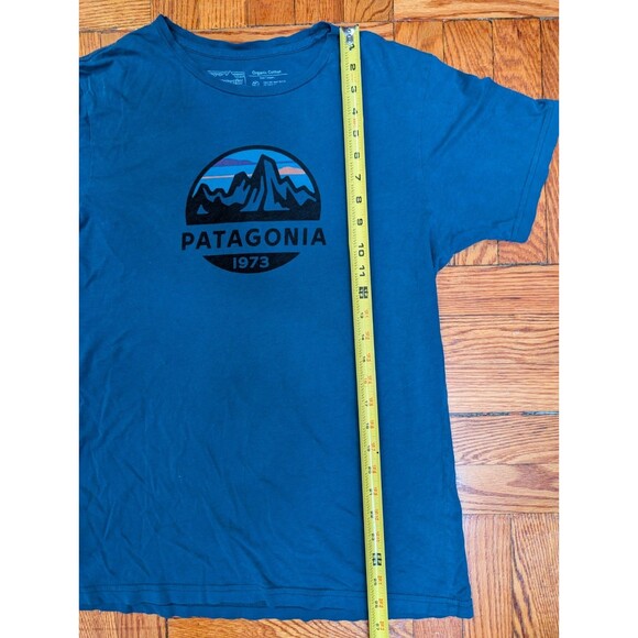 Patagonia Slim Fit T-shirt Men's Medium 1973 Graphic Logo Organic Cotton - Picture 6 of 7